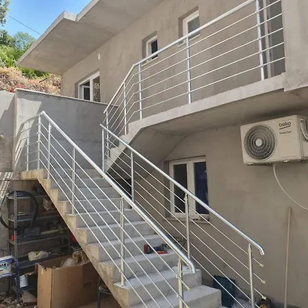 Studio Superior Daire Neum